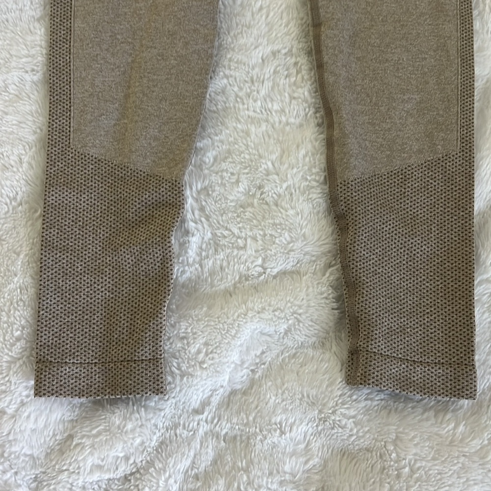 Pochee Bum Tan High-Waisted Compression Leggings Size M - Picture 7 of 7